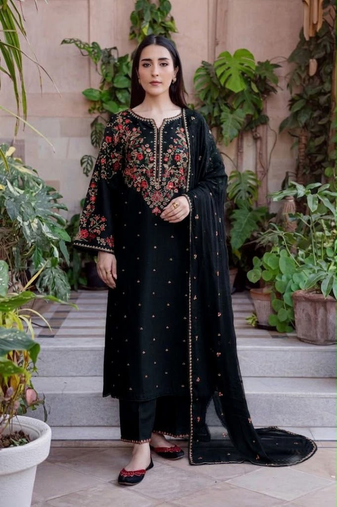 Luxury Unstitched Fully Embroidered 3pc Lawn Suit – Jet Black